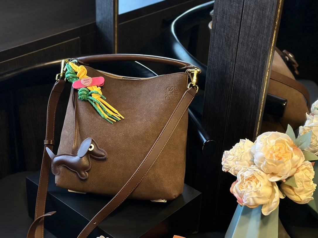 Loewe Bag — 0fede682