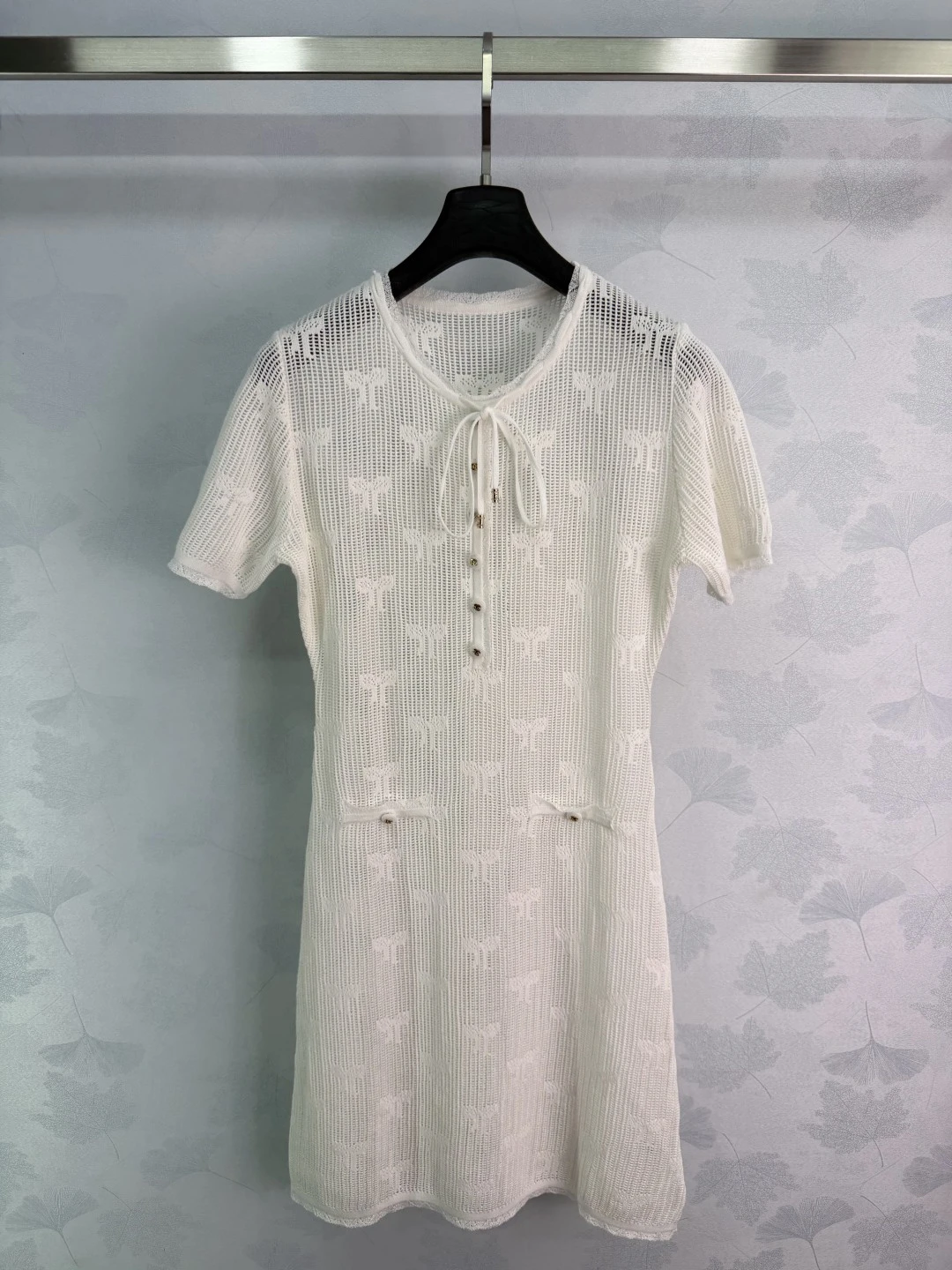 Dresses — 3c2975da