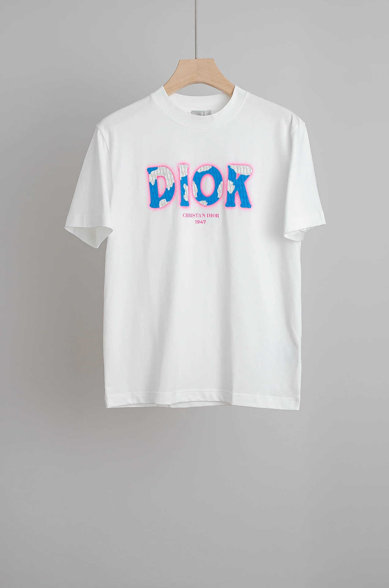 Dior T-Shirt — 77c8a969