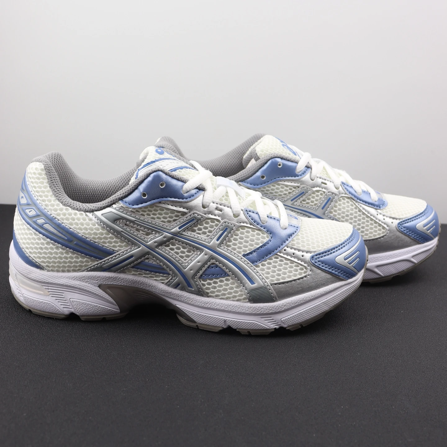 Asics Shoes — fcd74d51