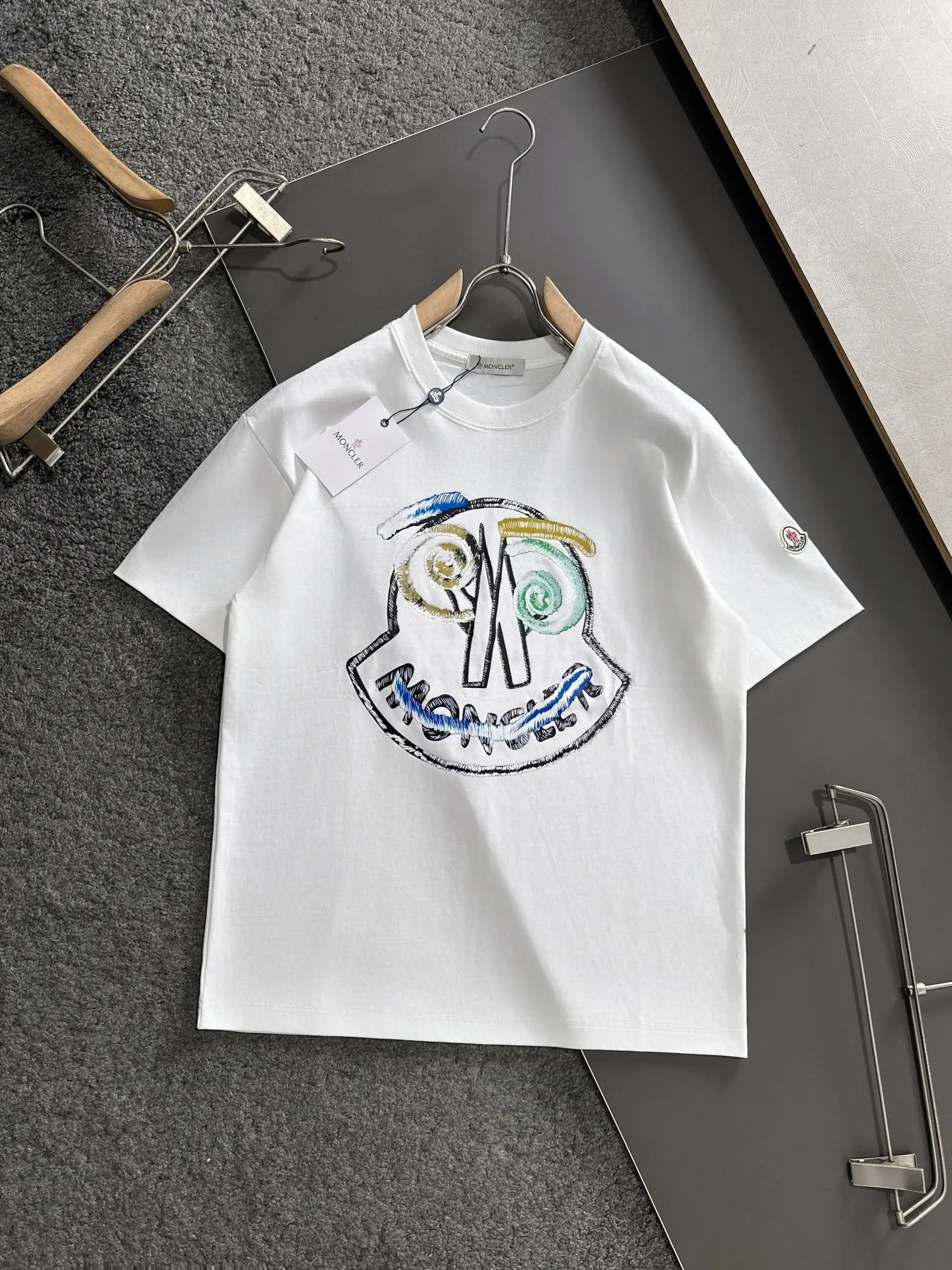 Moncler T-Shirt — add453ba
