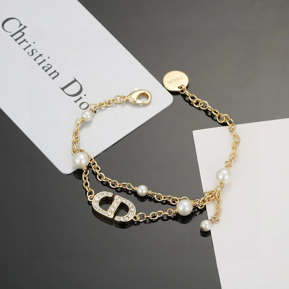 Bracelets & Bangles