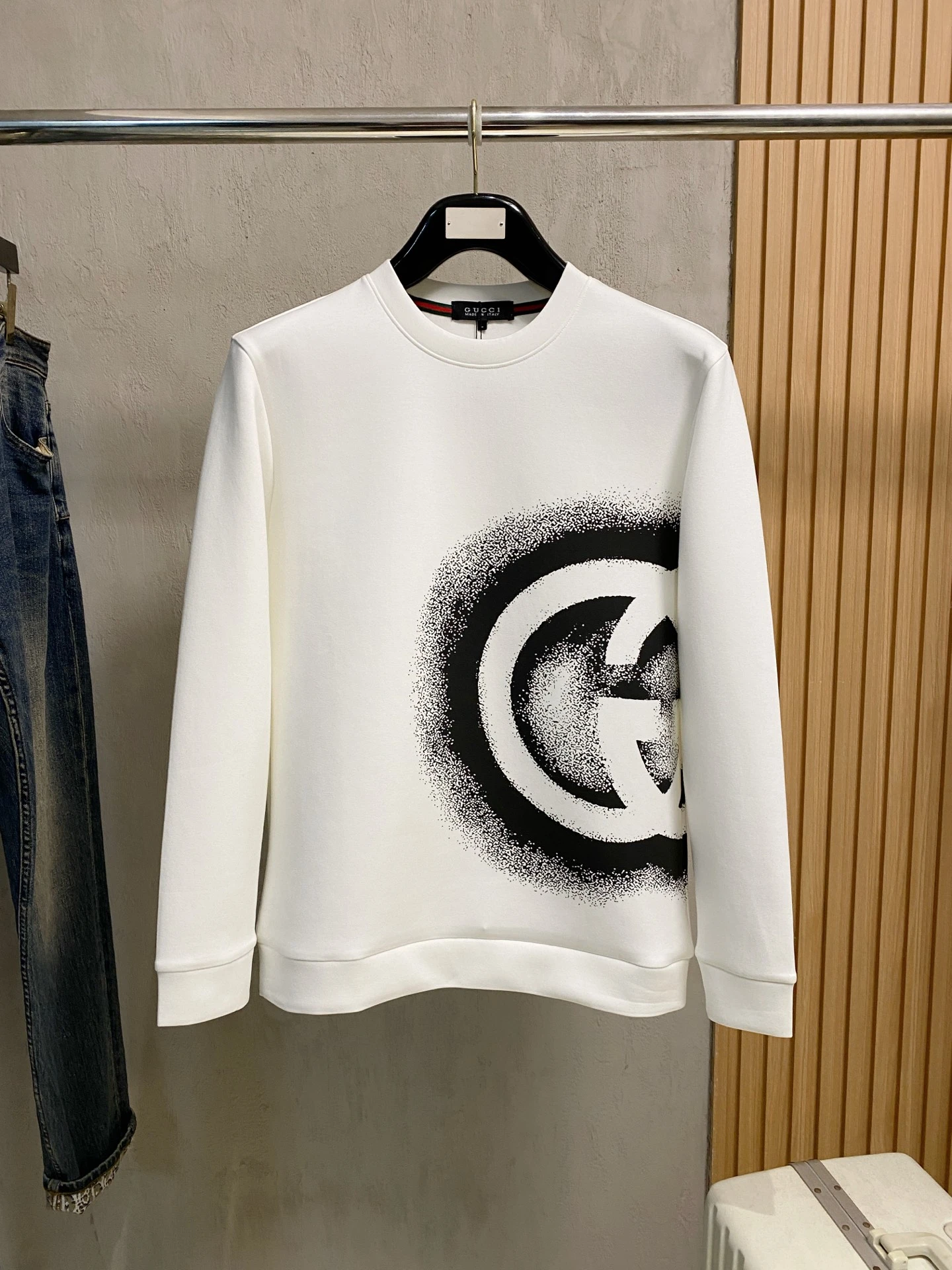 Gucci Sweatshirts — 29e5a39c