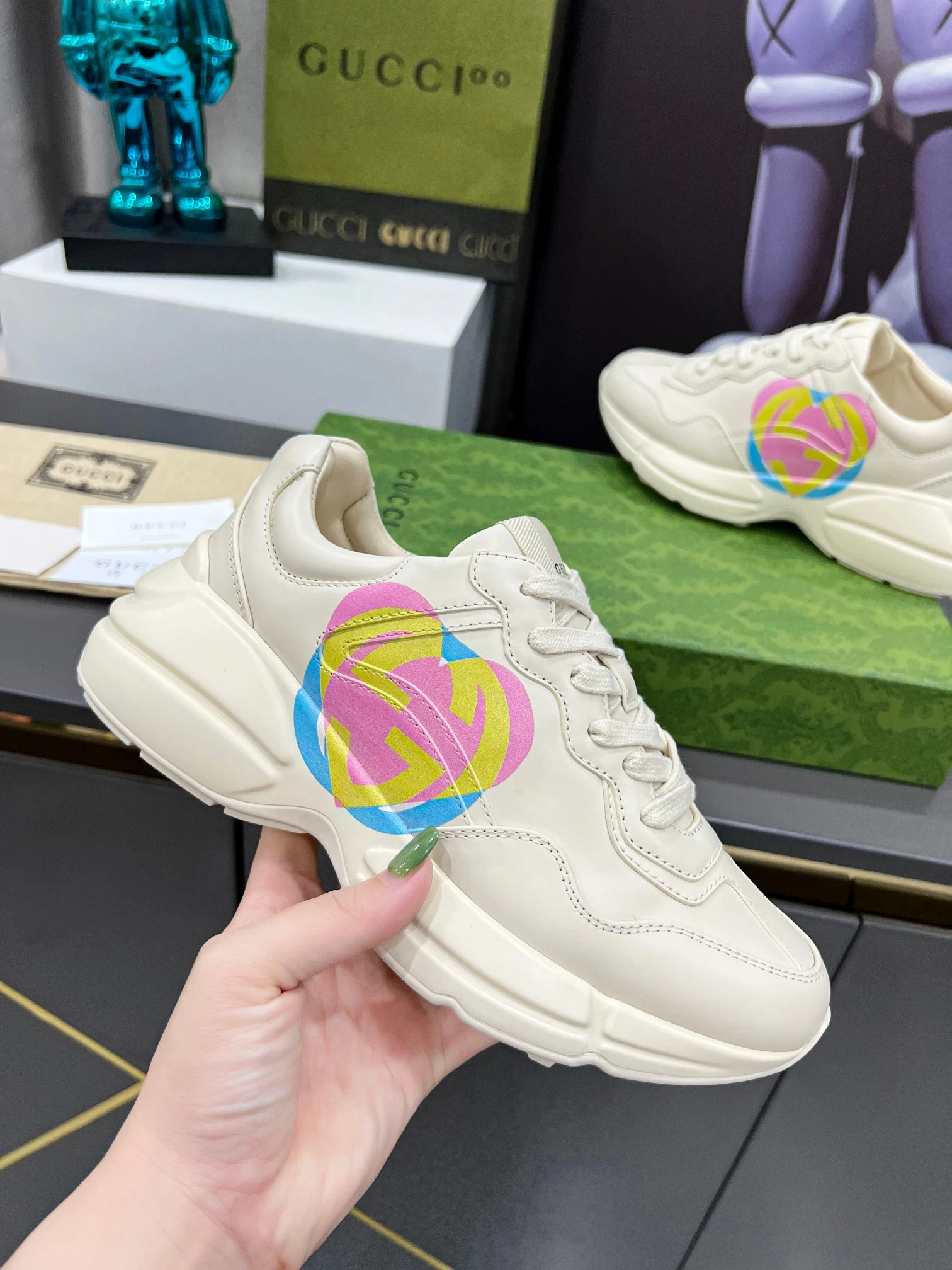 Gucci Shoes — ecf01dc6