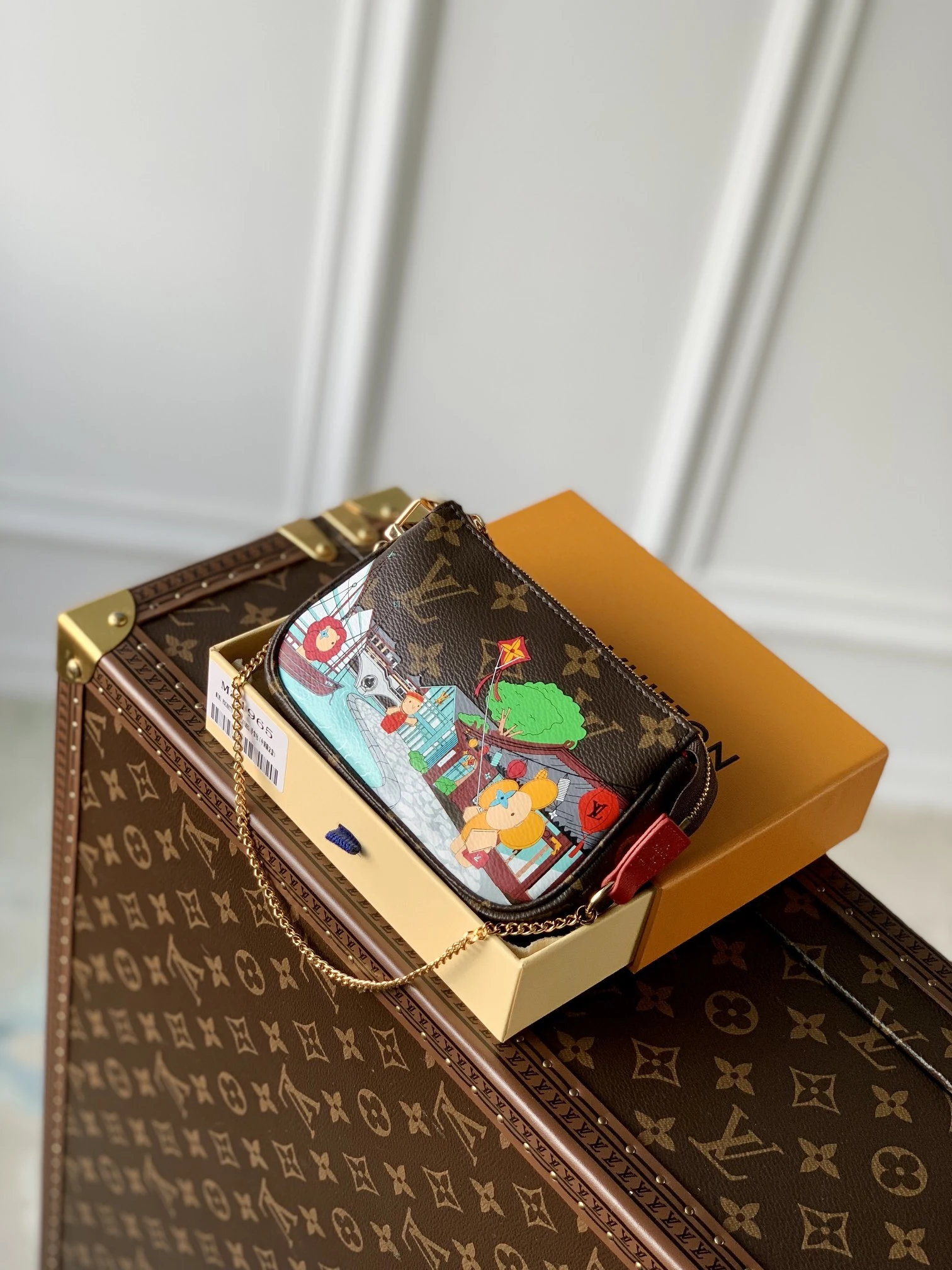 Louis Vuitton Bag — 8a2a5ad7