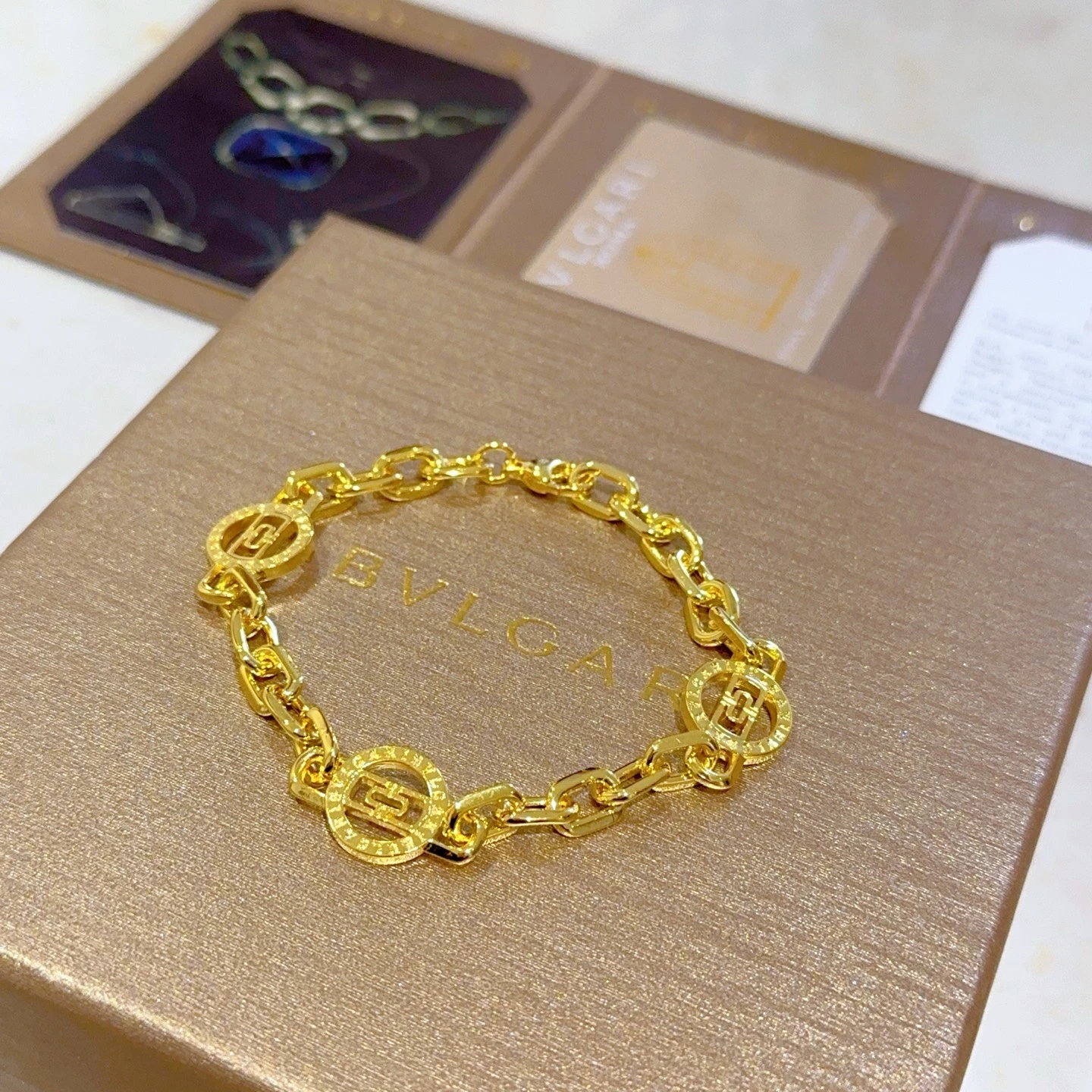 Bvlgari Jewellery — fcde0561