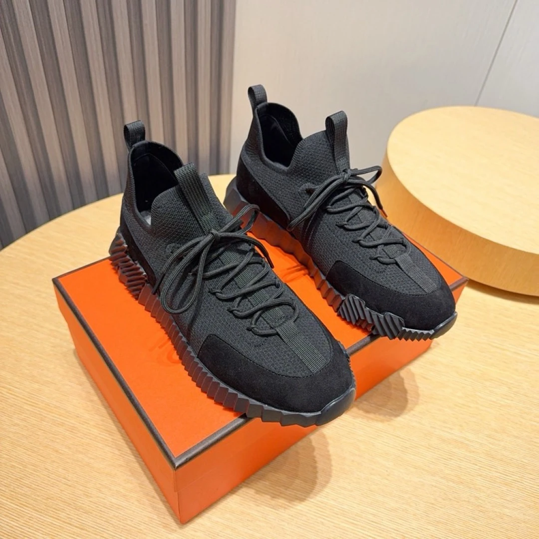 Hermès Sneakers — 2a72c999