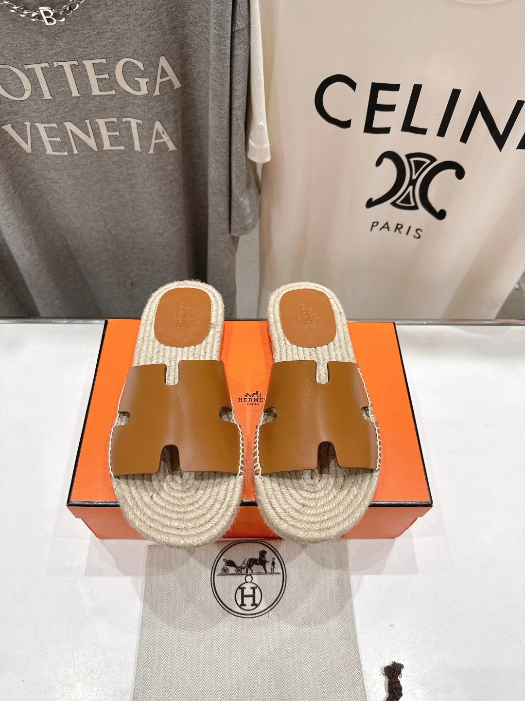 Hermès Slippers — 077a0756
