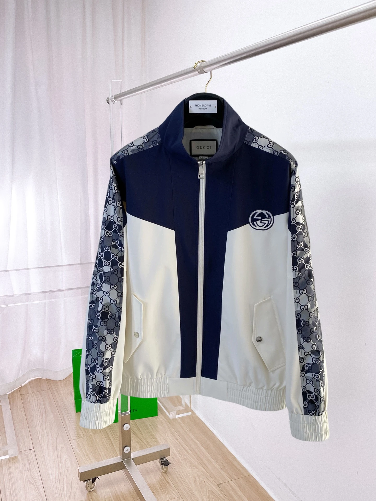 Gucci Jackets — 16ba4002