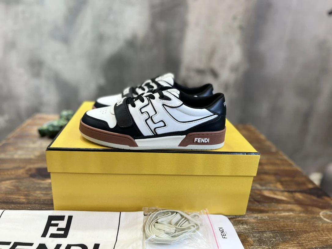 Fendi Sneakers — e76d8b7f
