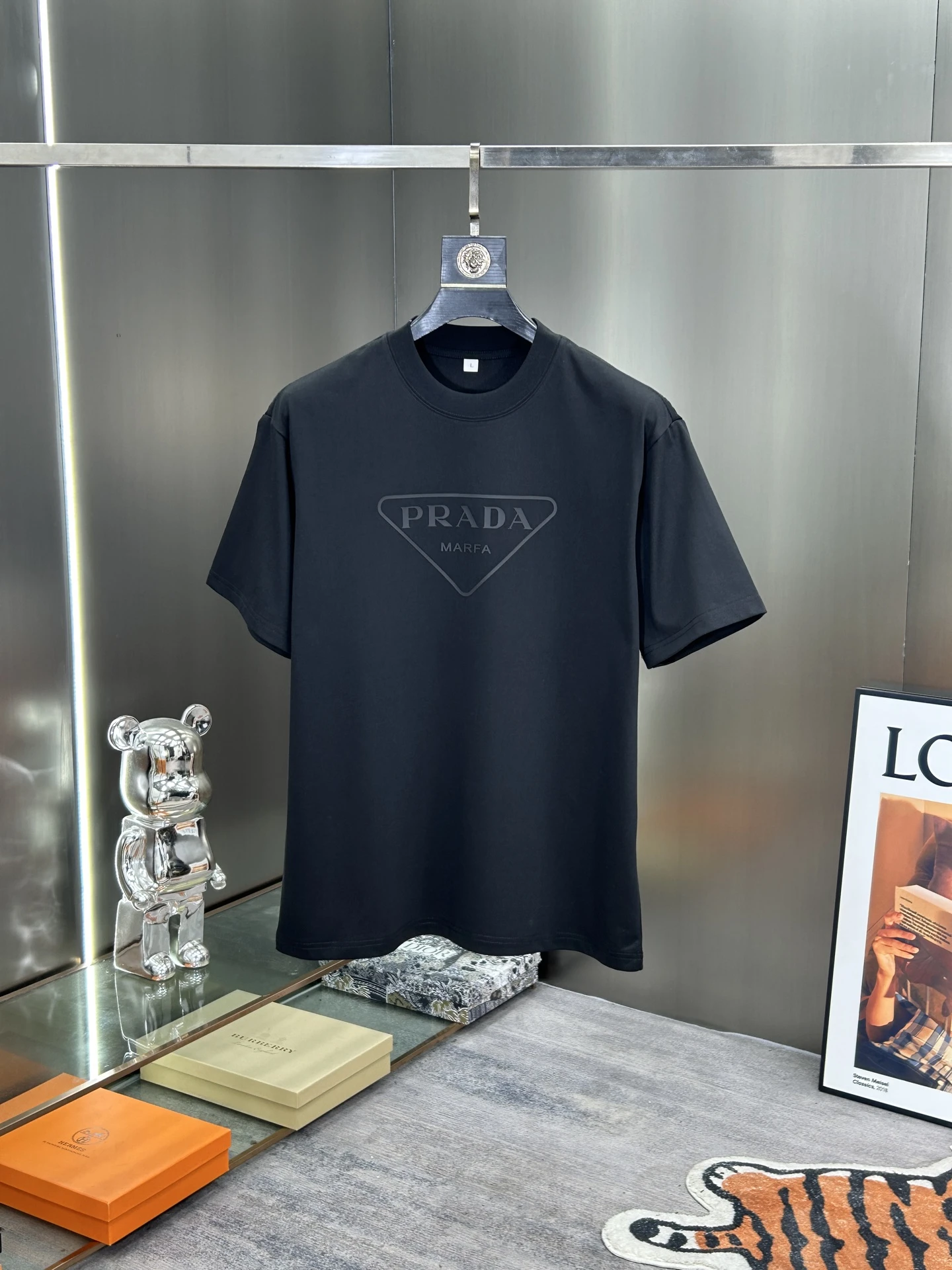 Prada T-Shirt — 587b2f5a
