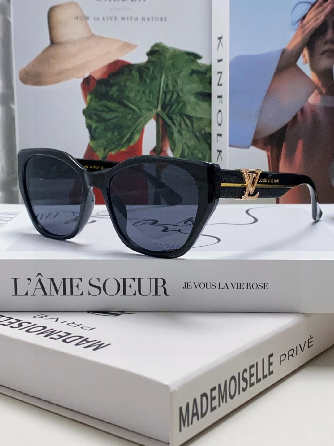 Louis Vuitton Eyewear — cee25cd3