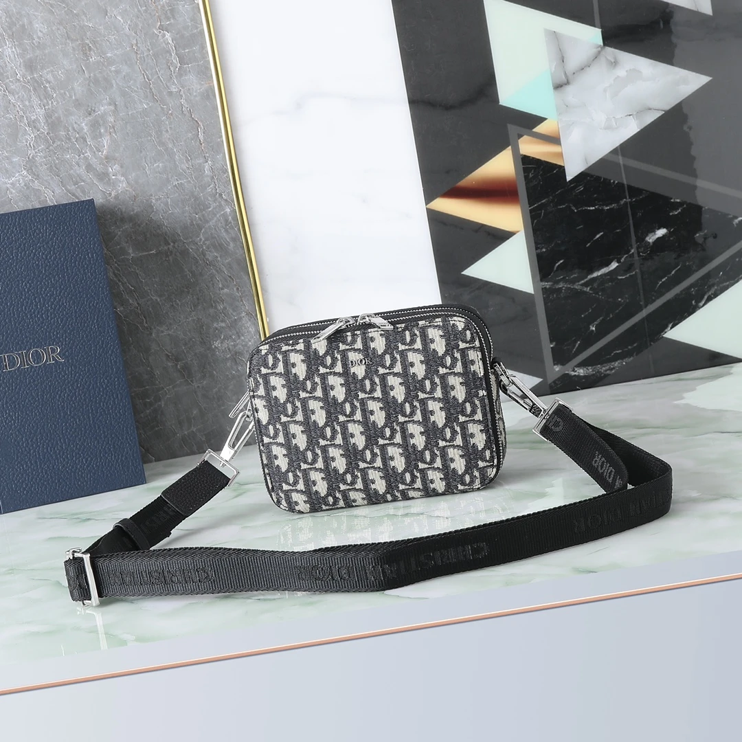 Dior Bag — 24215bc6