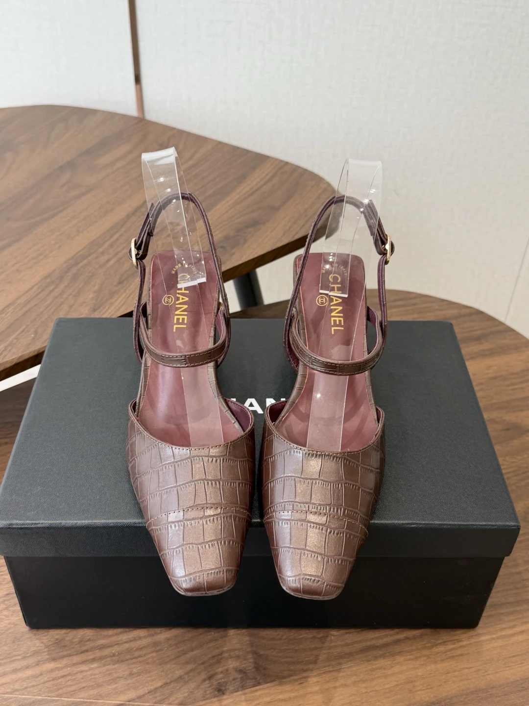 Chanel Sandals — c021bde4