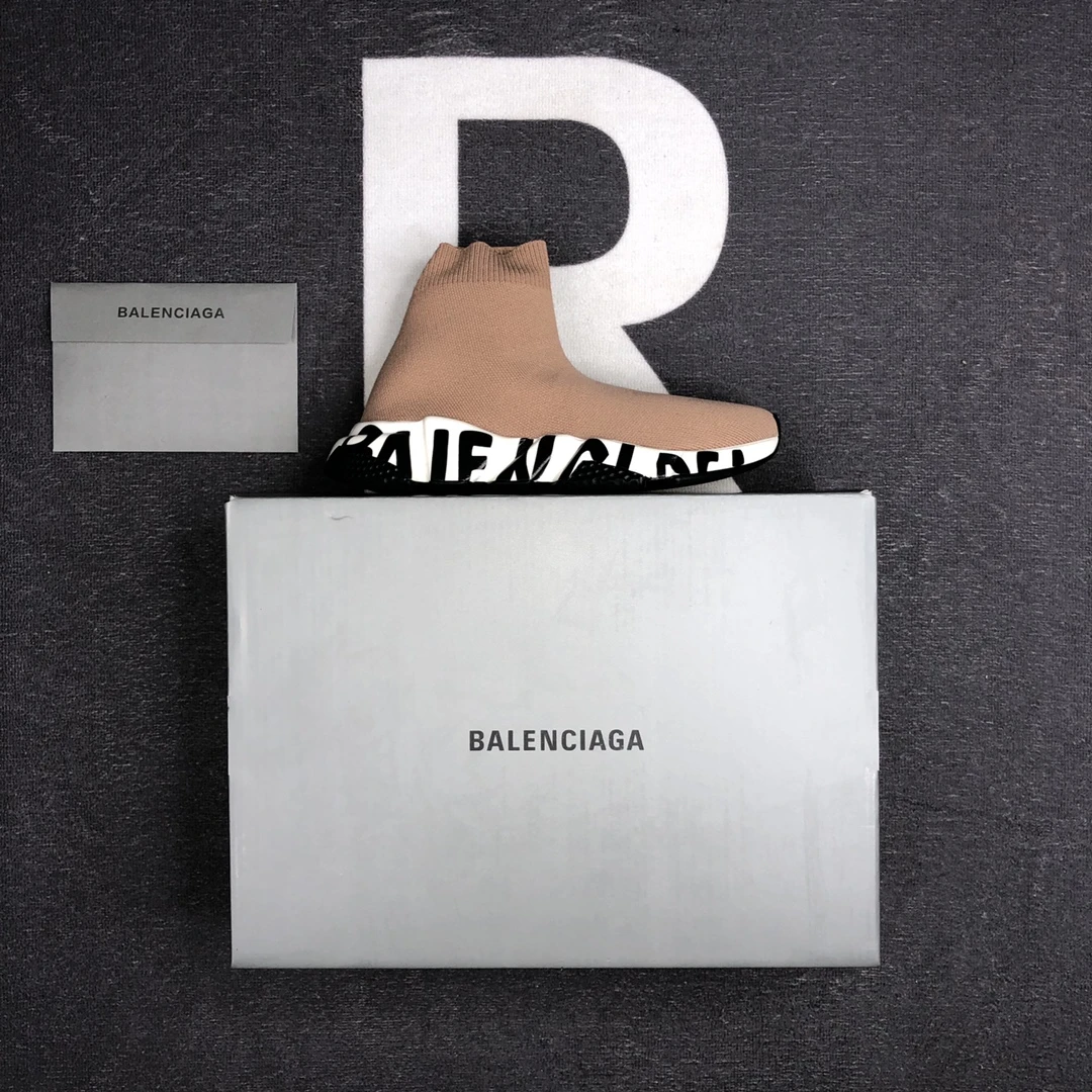 Balenciaga Sneakers — eb6c866a