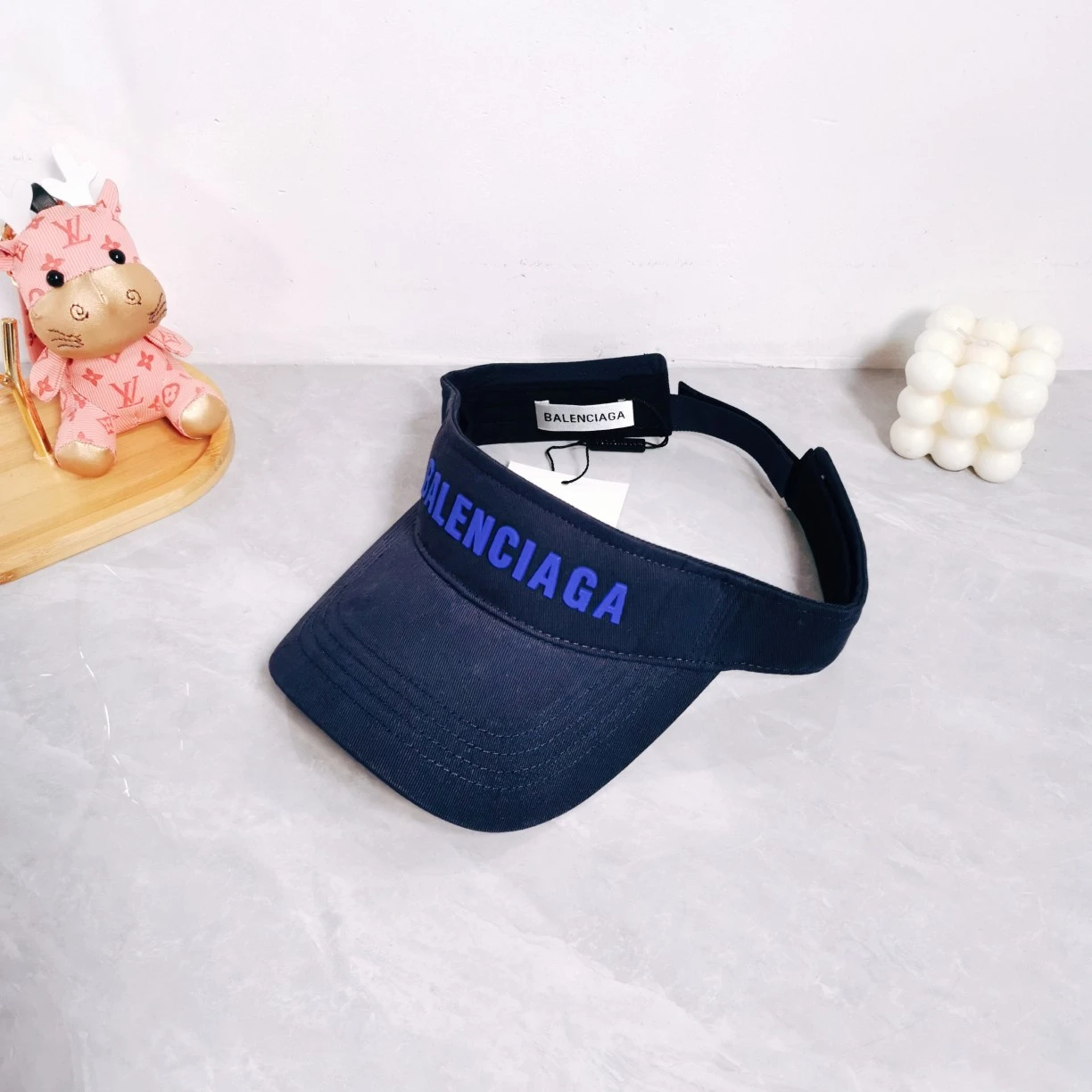 Balenciaga Hat — 48daa77c