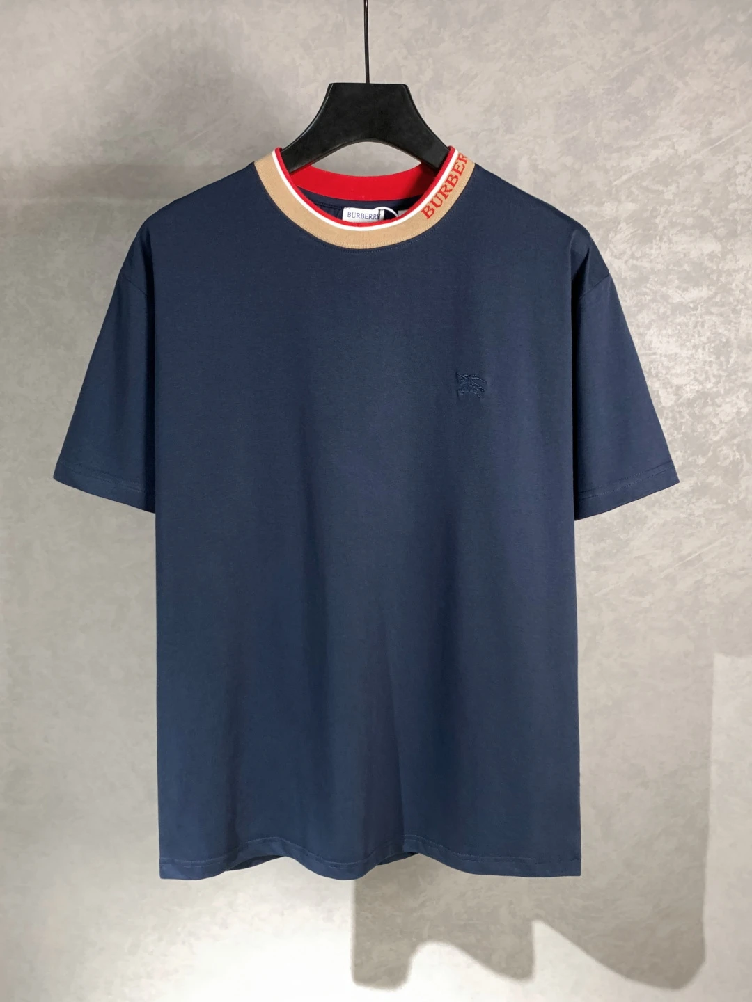 Burberry T-Shirt — 4ff4623e