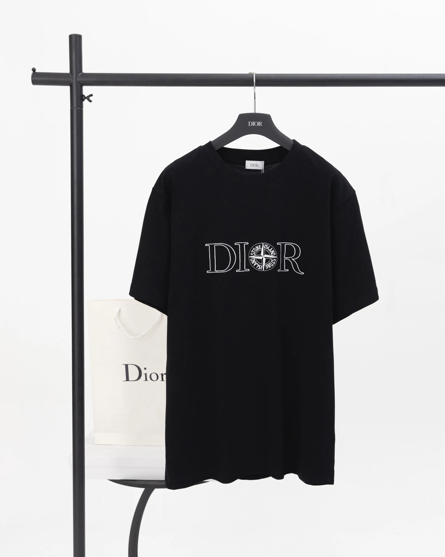 Dior T-Shirt — 5370f0c7
