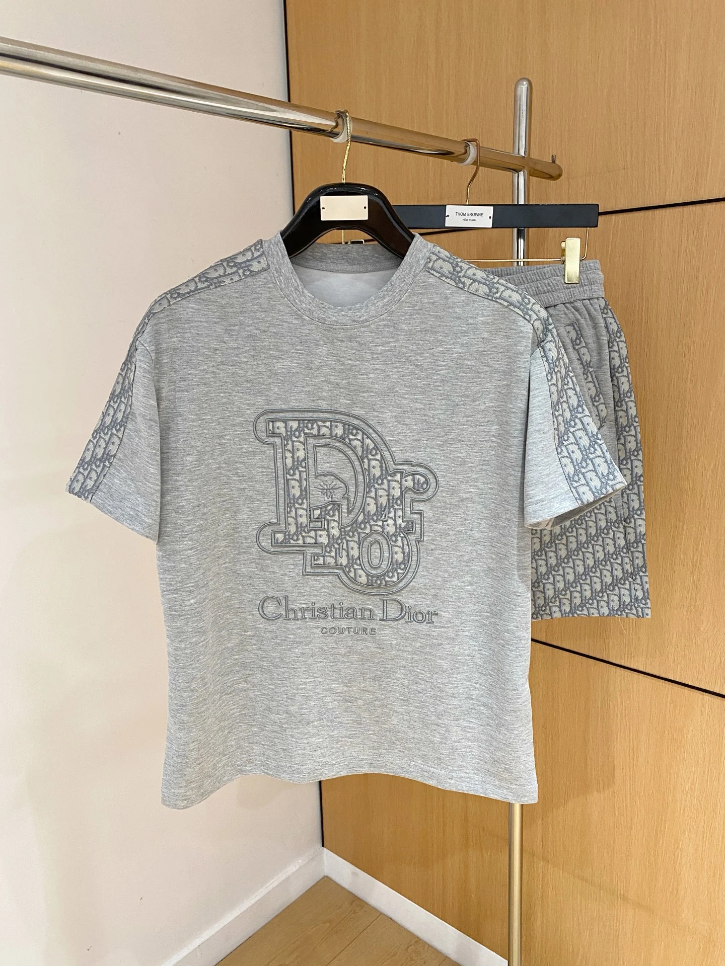 Dior T-Shirt — 44acf417