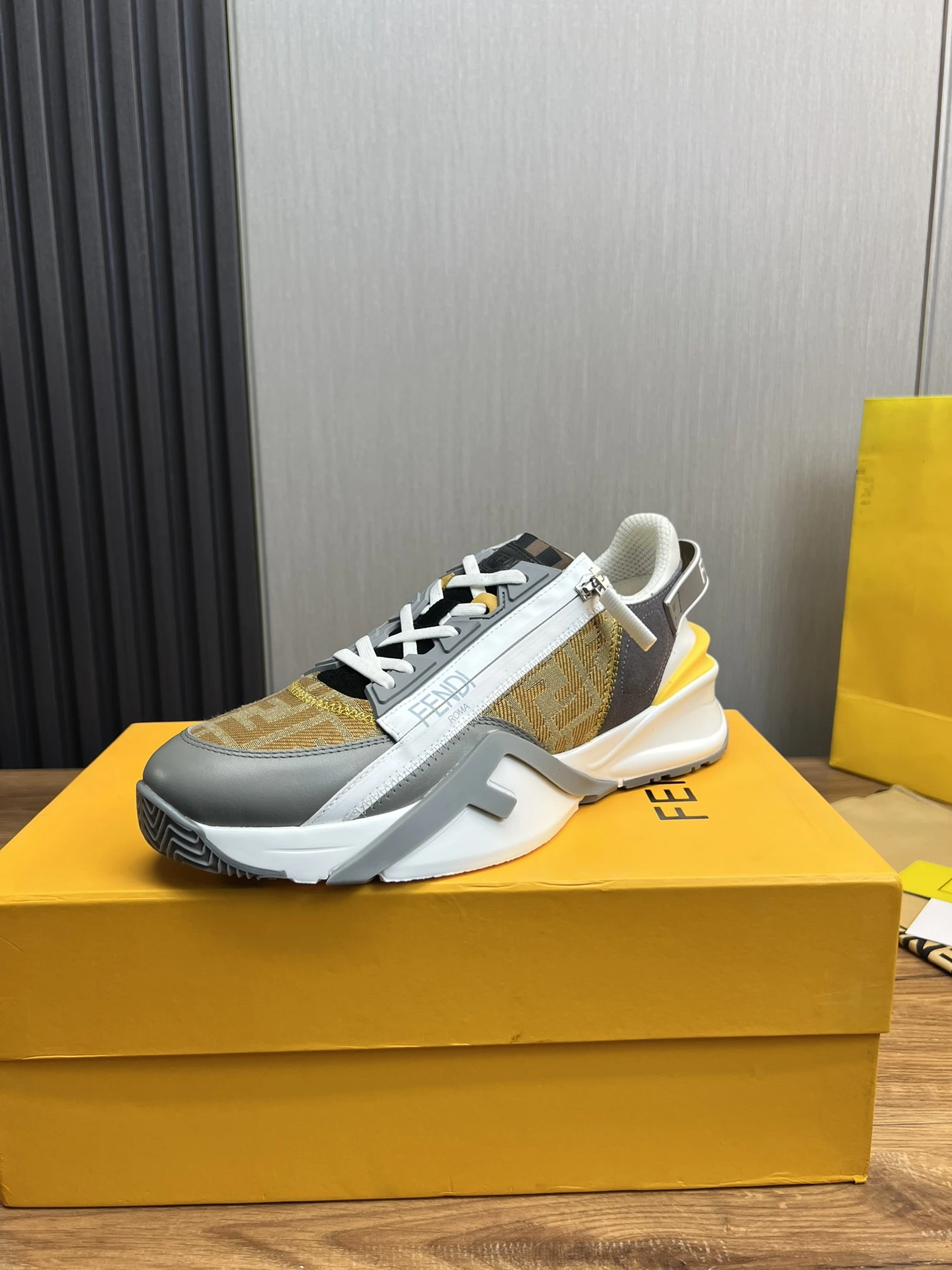 Fendi Shoes — f75d03b5