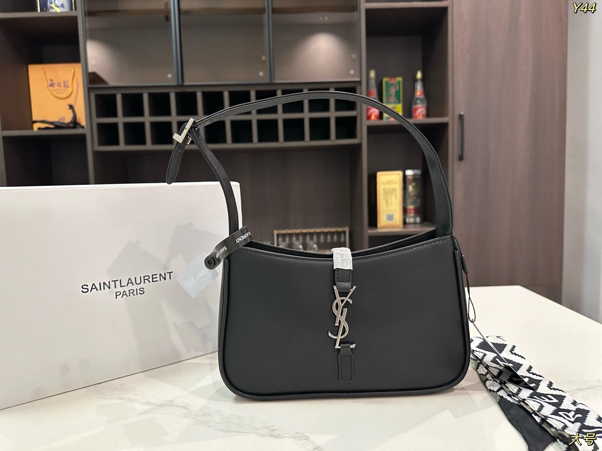 Saint Laurent Bag — ec63dba9