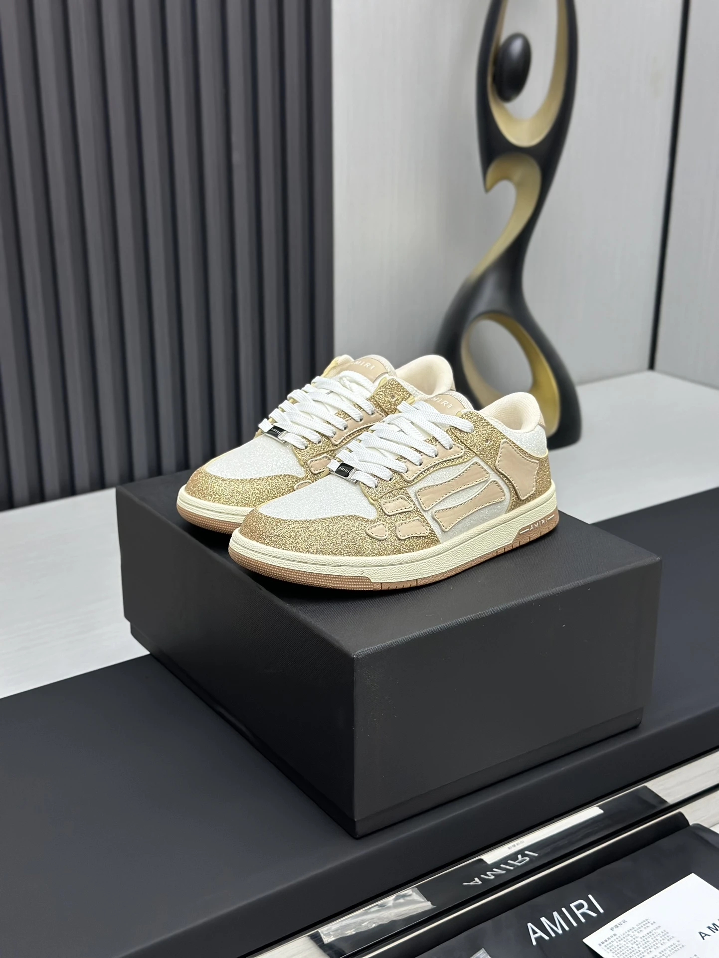 Amiri Sneakers — df29f2d7