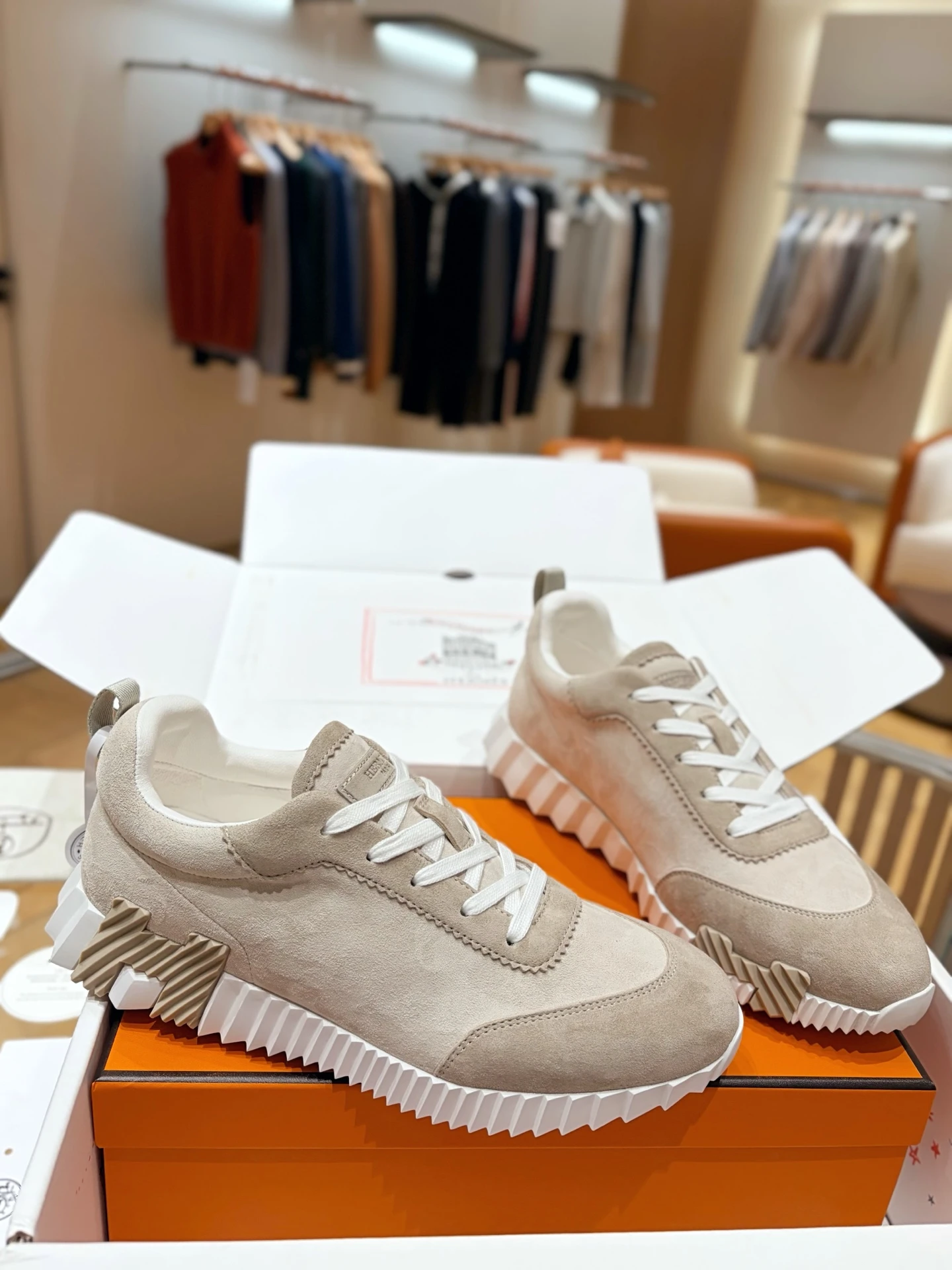 Hermès Sneakers — 40762c20
