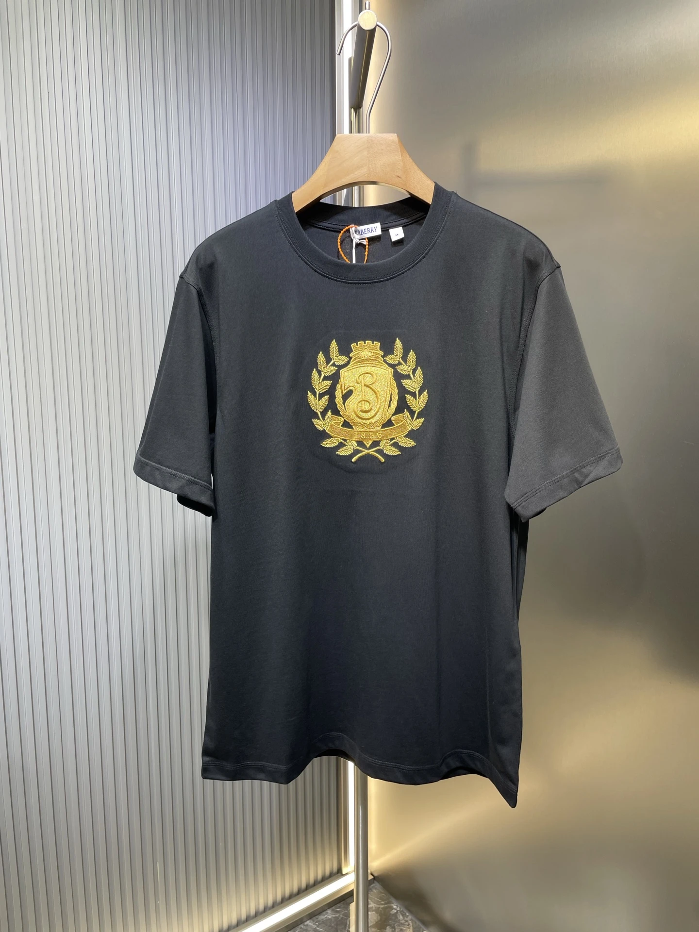Burberry T-Shirt — 843b56fd