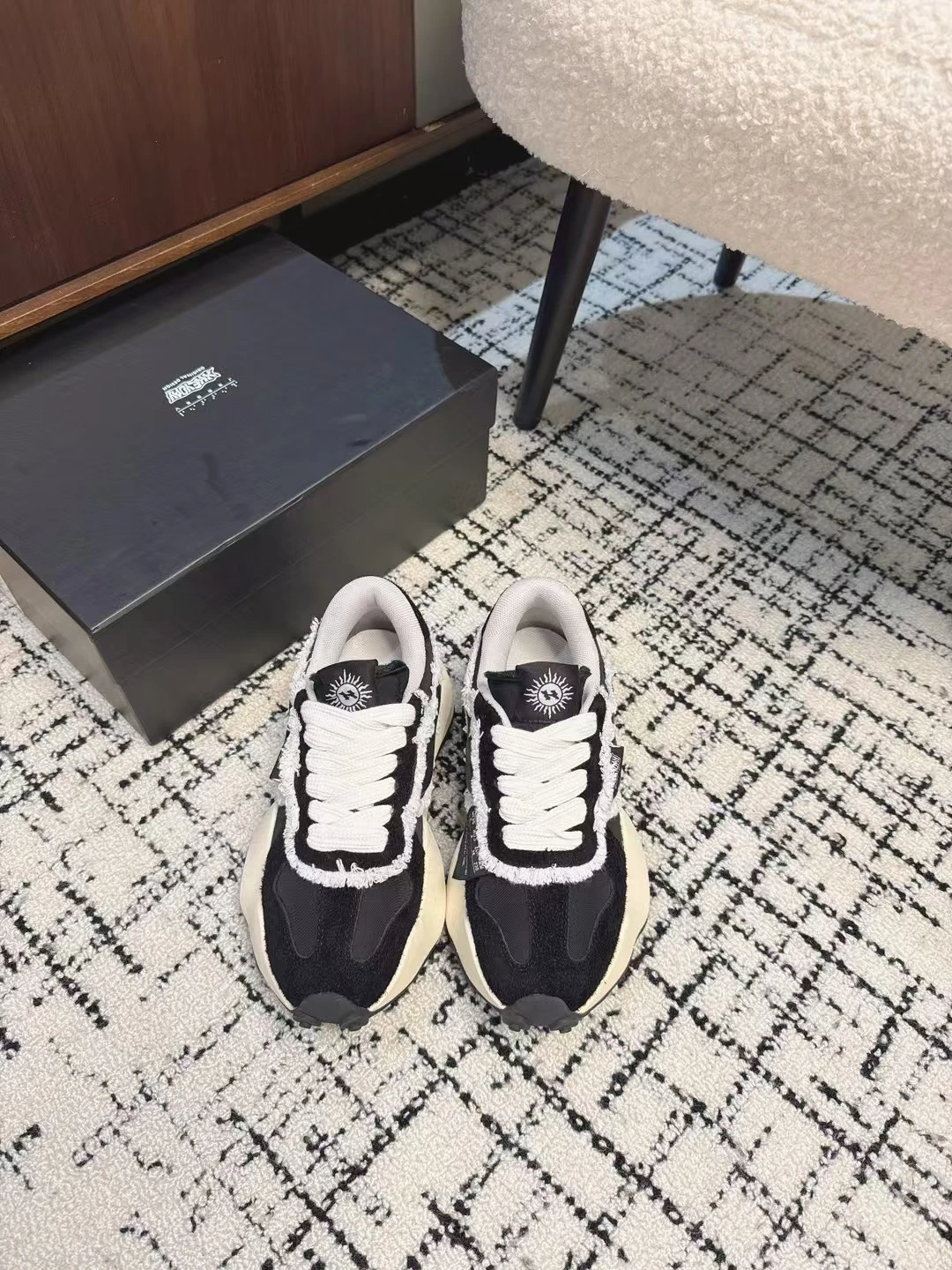 XVESSEL Sneakers — 52c4ad2d