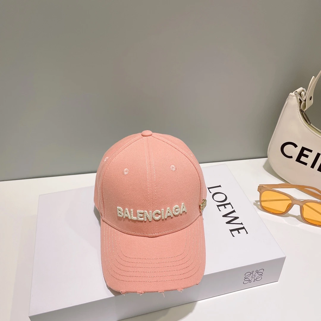Balenciaga Hat — c31f3aae