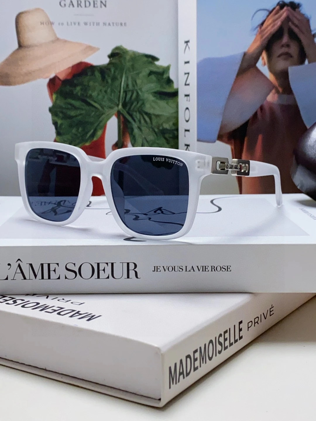 Louis Vuitton Eyewear — 2bdbaa7a