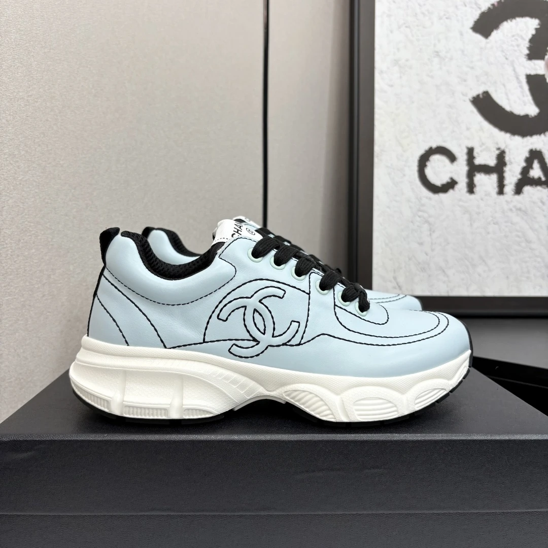 Chanel Sneakers — 1558b3a8