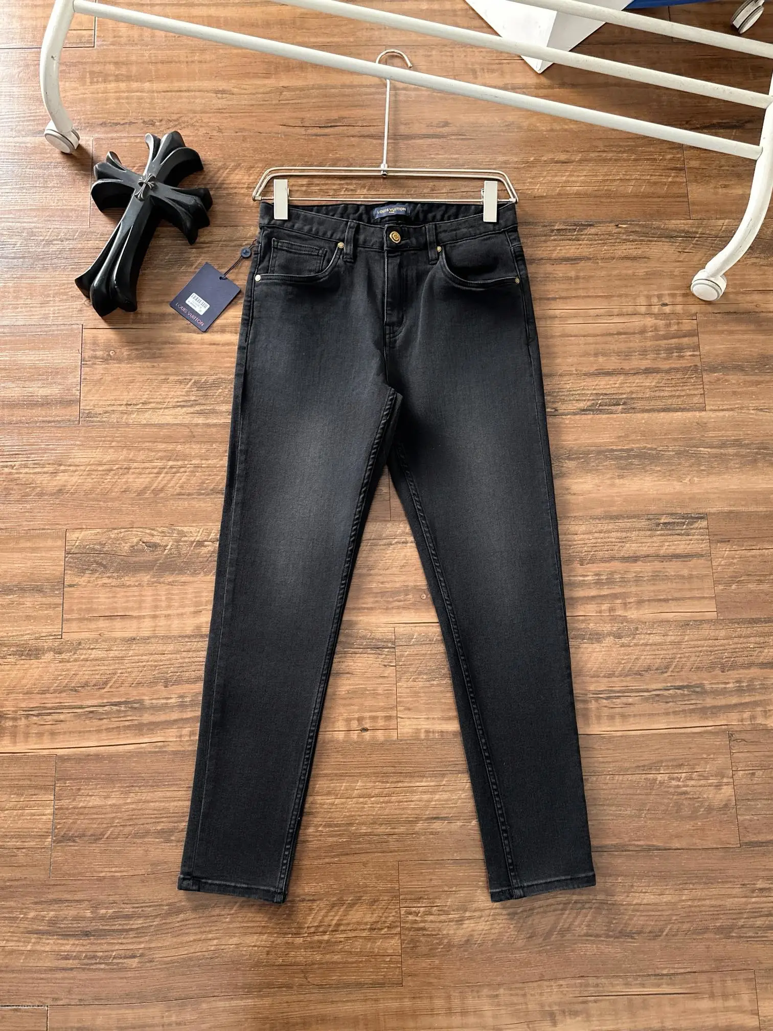 Louis Vuitton Jeans — eb1d2e51