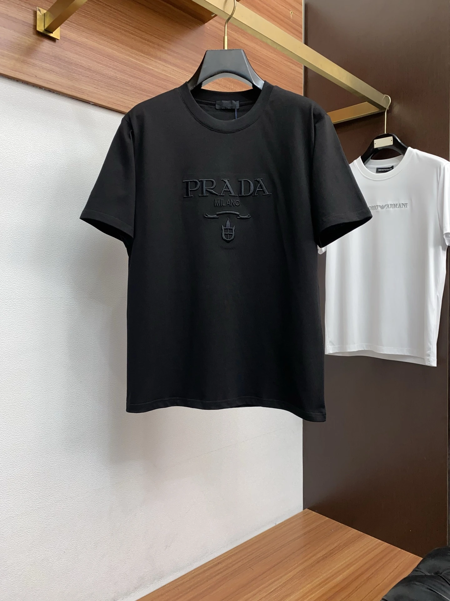 Prada T-Shirt — 12d88fe9