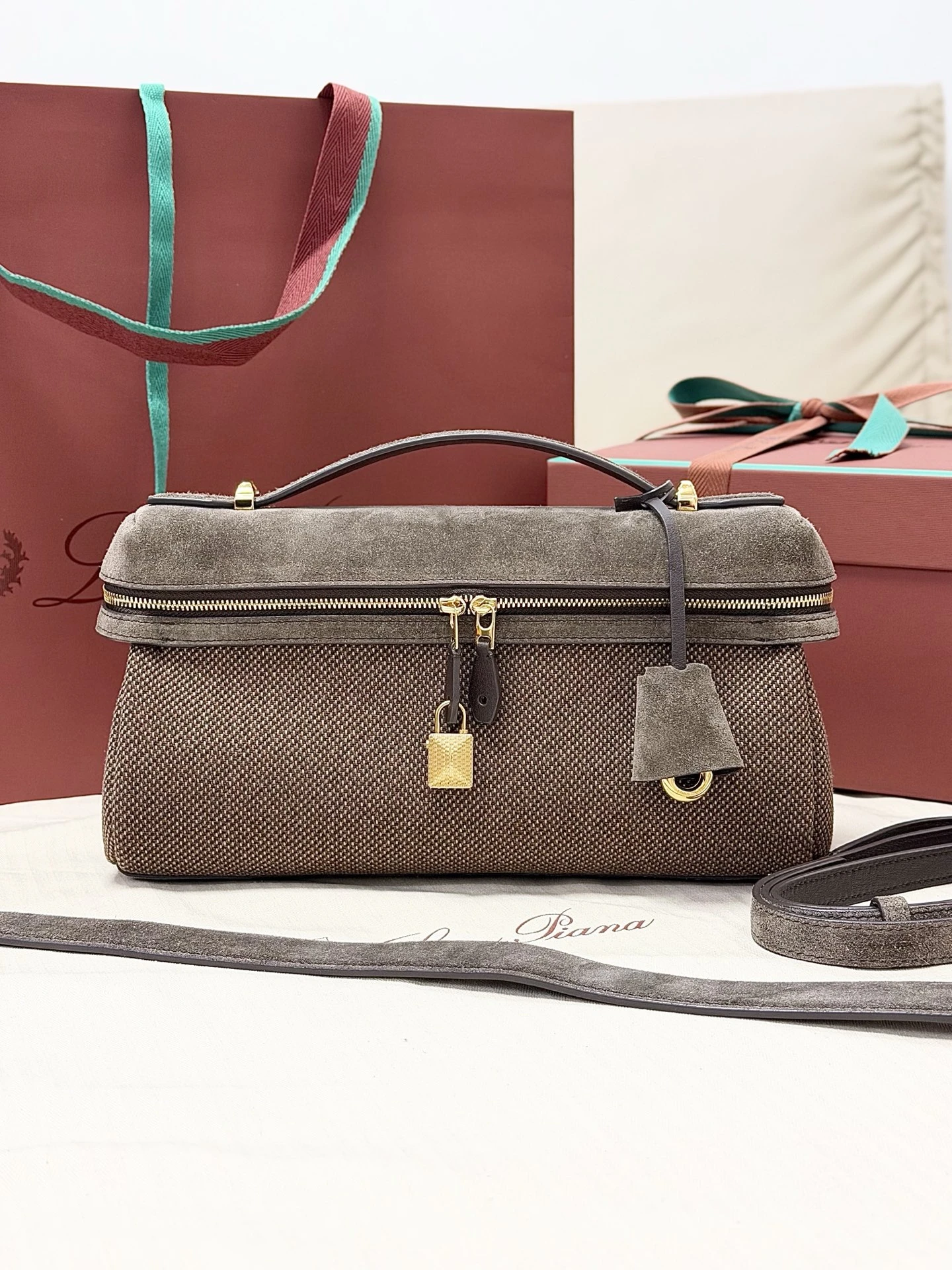Loro Piana Crossbody Bags — 0bd98f47