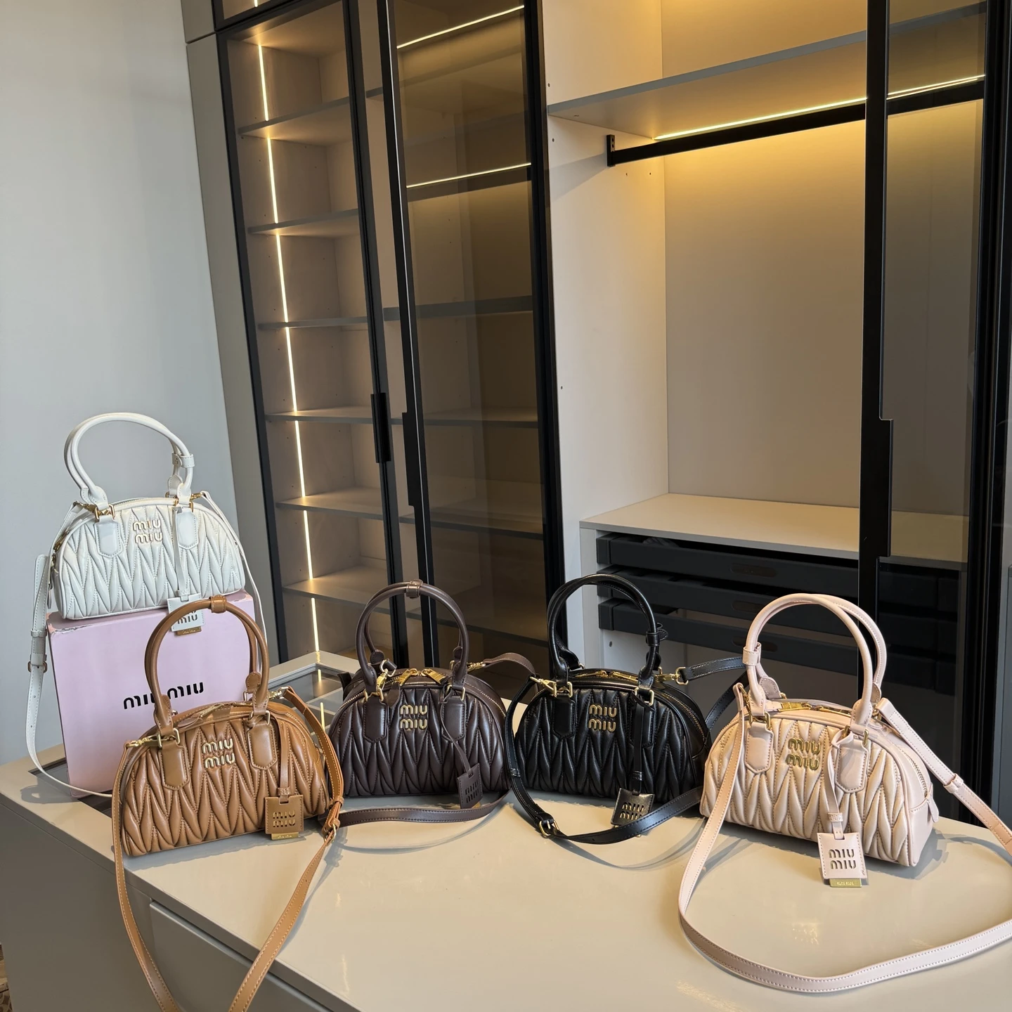 Miu Miu Bag — f75dd978