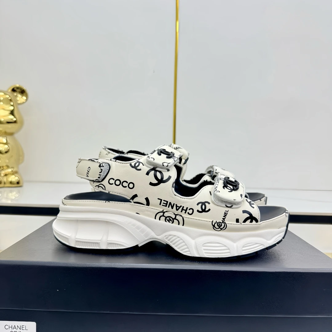 Chanel Slippers — d0c2dd35