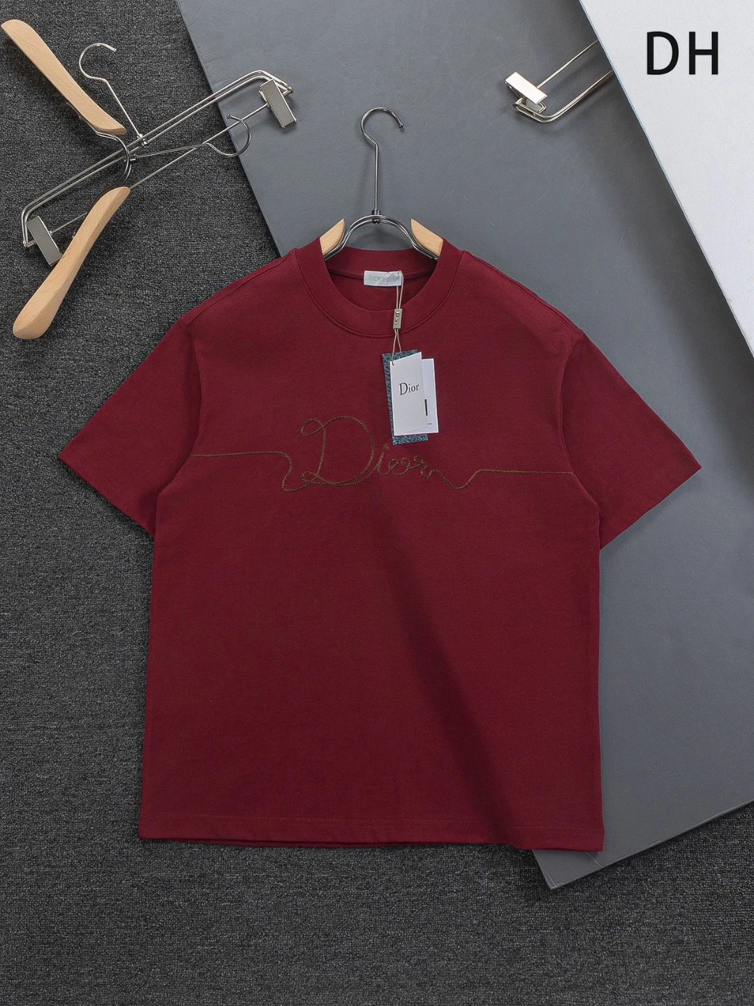 Dior T-Shirt — 196d1164