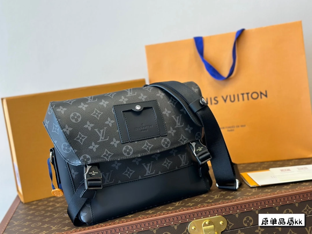 Louis Vuitton Bag — a4028c07