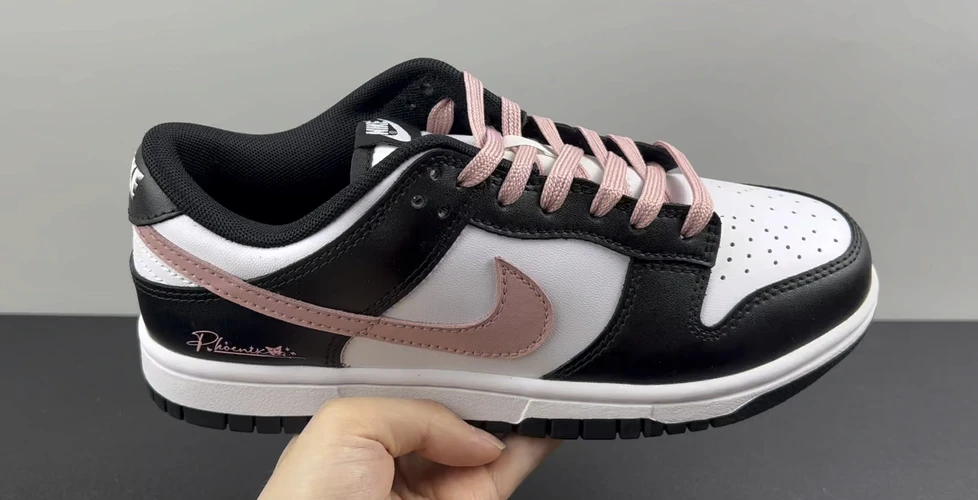 Nike Shoes — 81b1cfbc