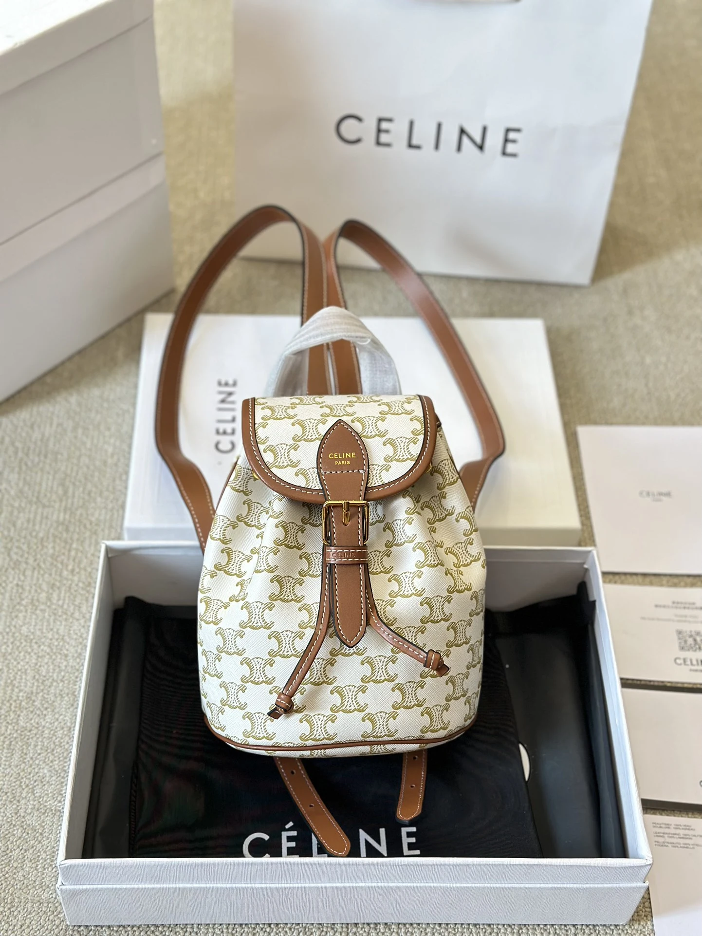 Celine Bag — d8b7baa0