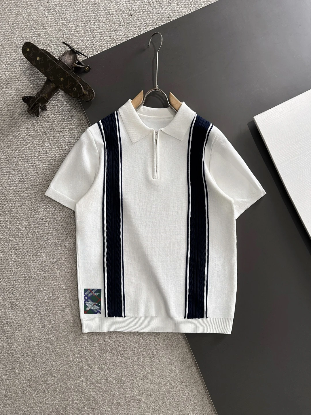 Burberry T-Shirt — b893ac98