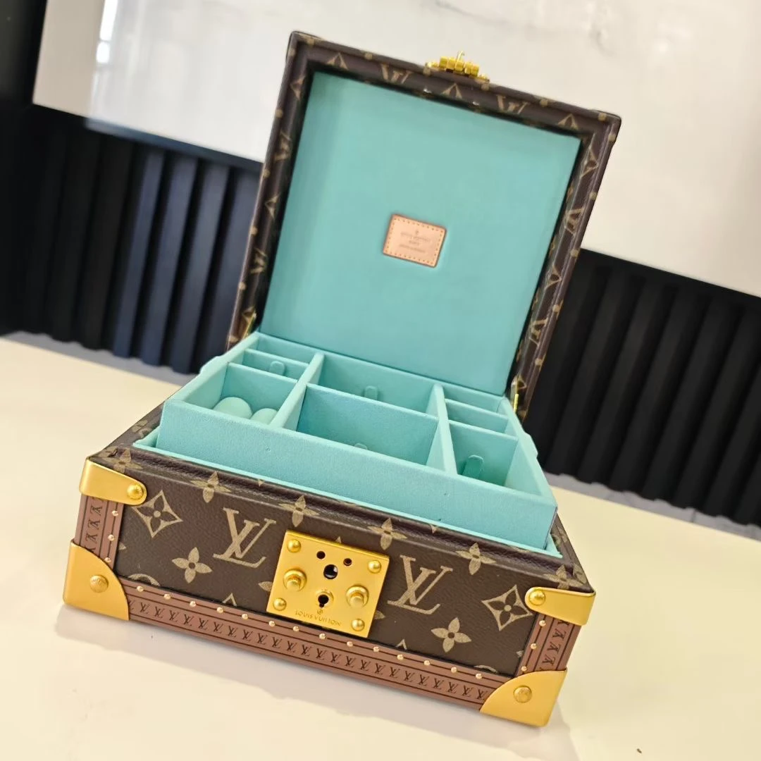 Luggage — 41c35cd7
