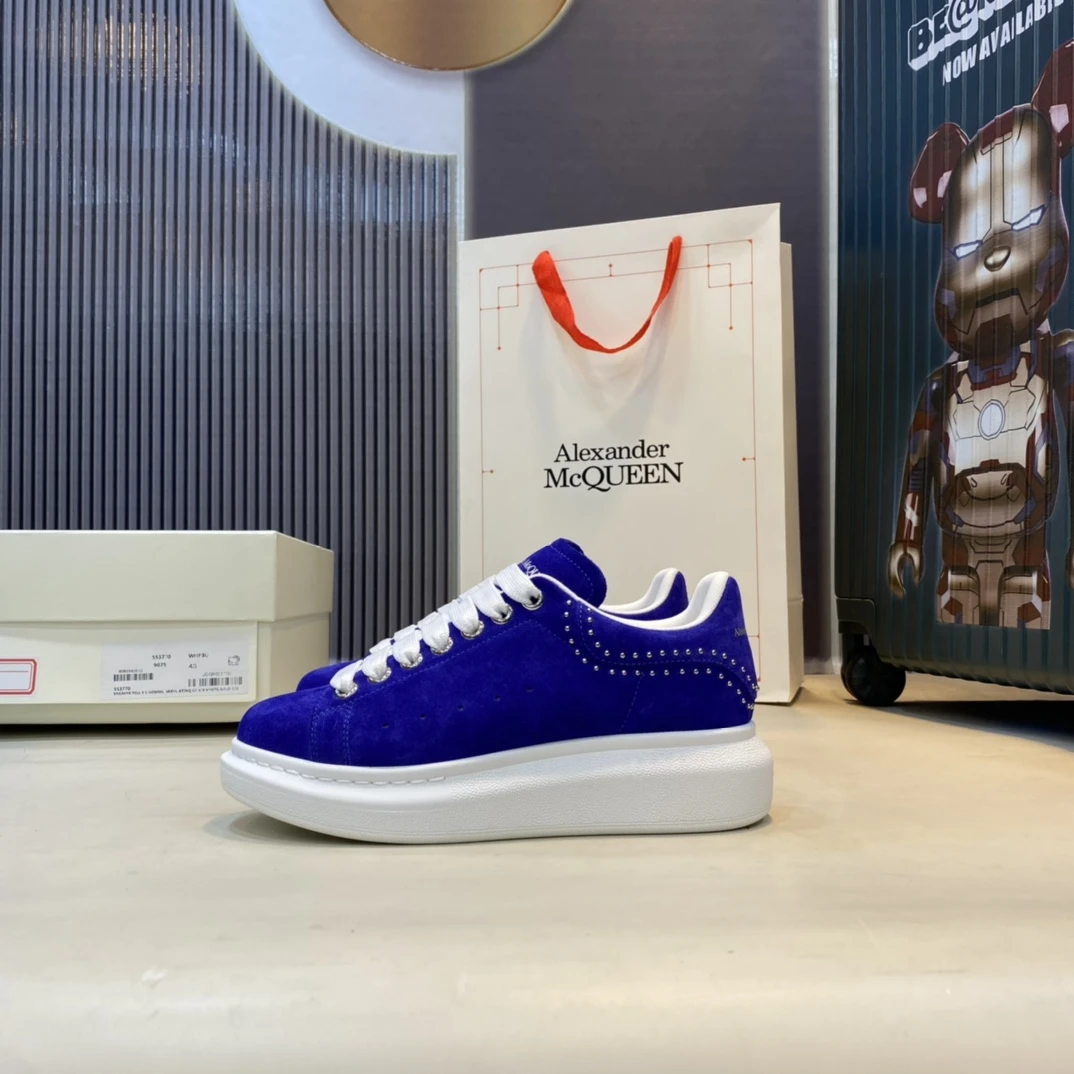 Alexander McQueen Sneakers — 7a482a56