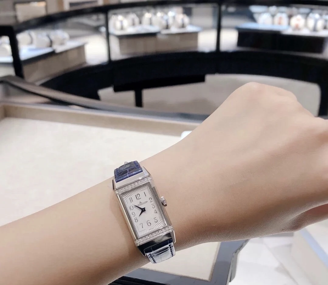 Jaeger-LeCoultre Watch — 76e2ad15