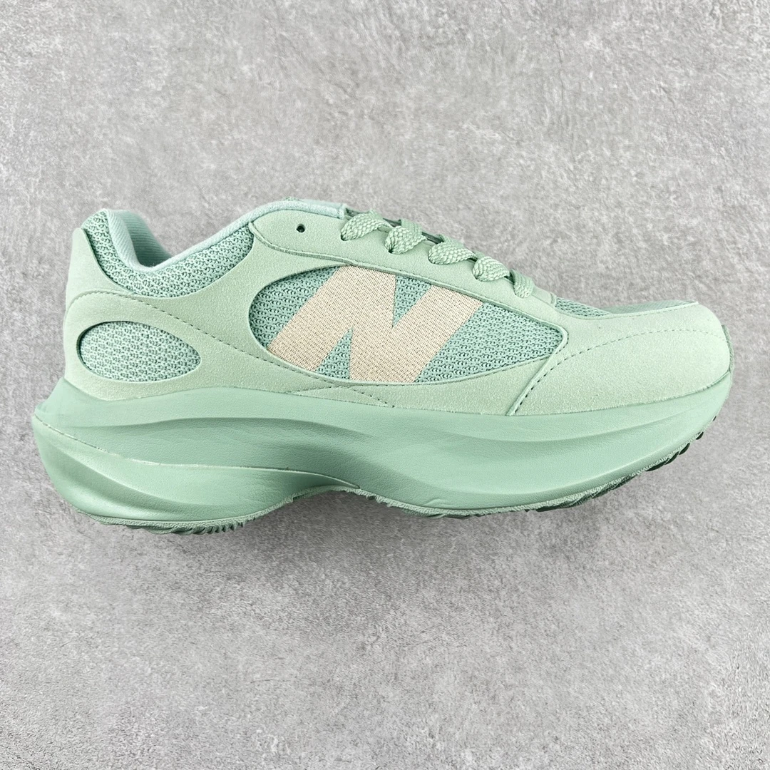 New Balance Sneakers — 655b3eac