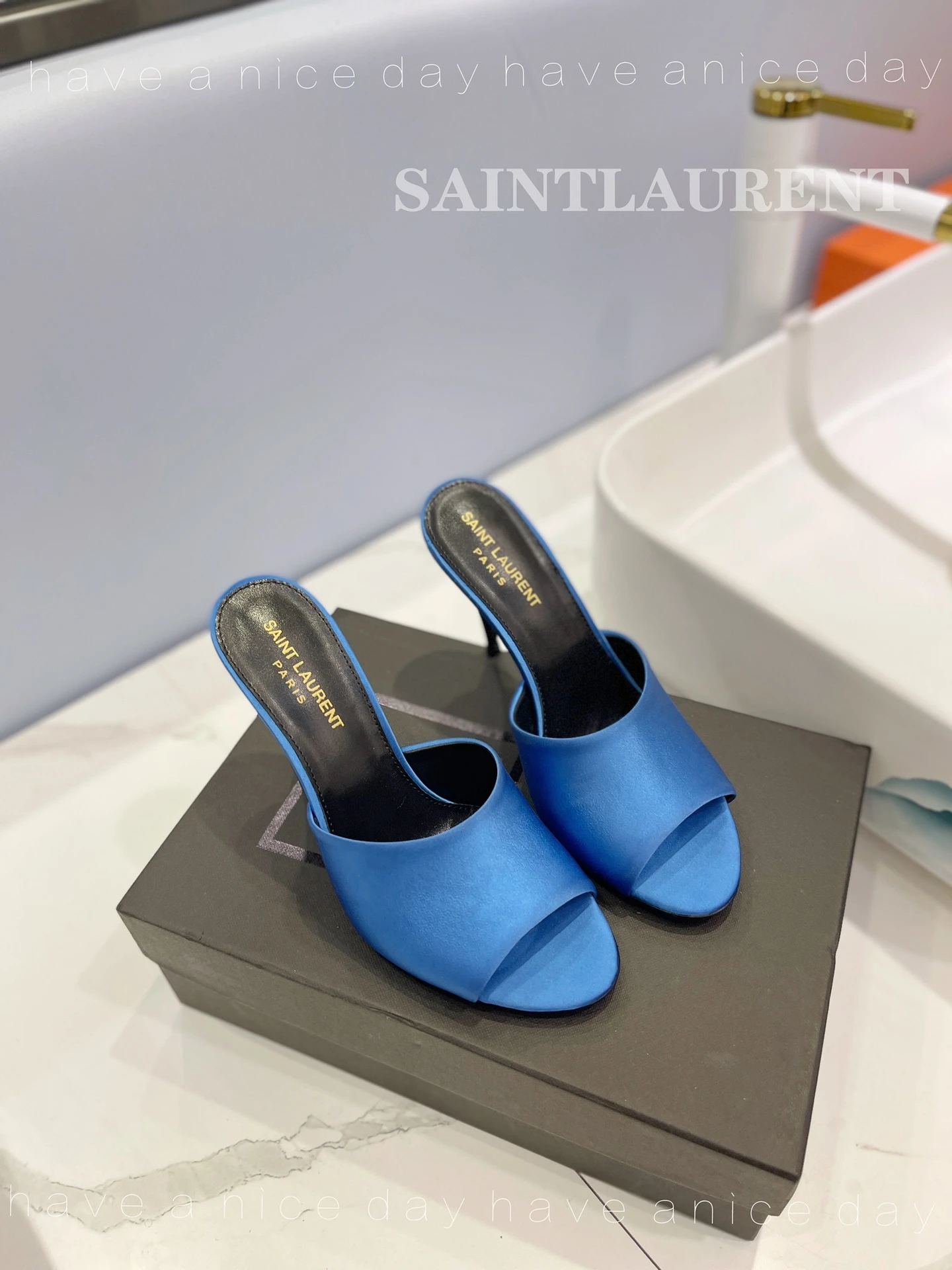 Saint Laurent Slippers — 26c34e28