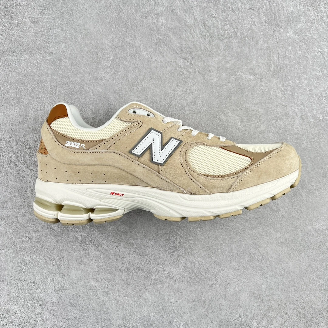 New Balance Shoes — 090346b8