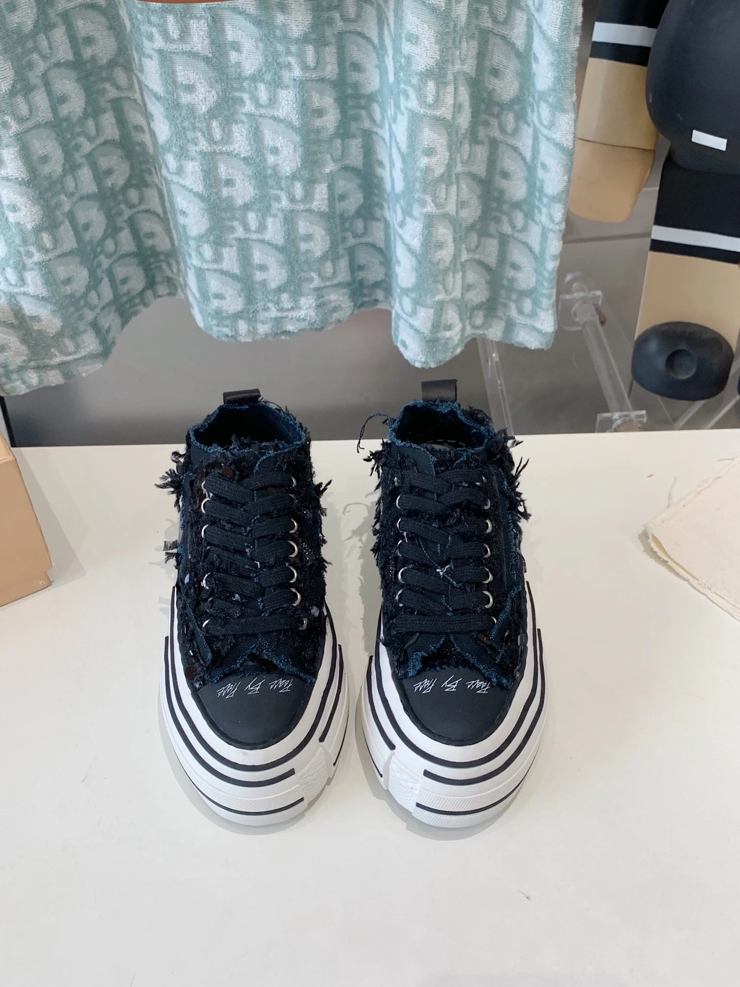 XVESSEL Sneakers — 62a92dea