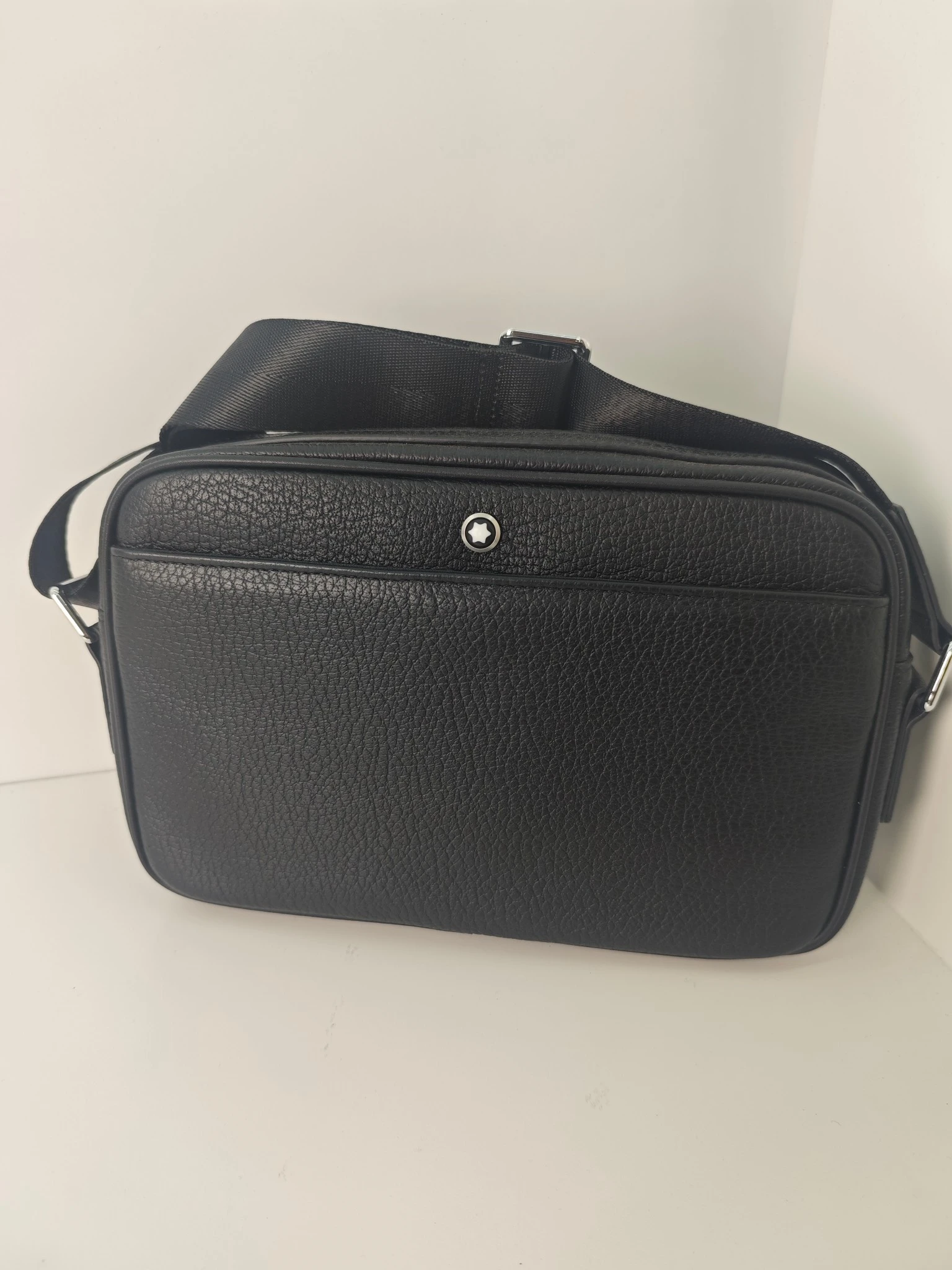 Montblanc Bag — d4ad7183